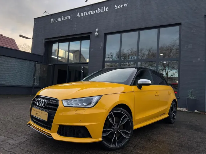 Audi S1