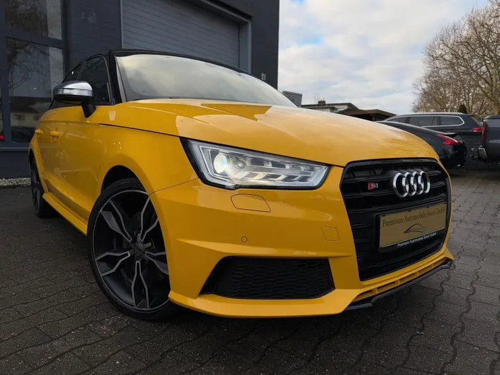 Audi S1