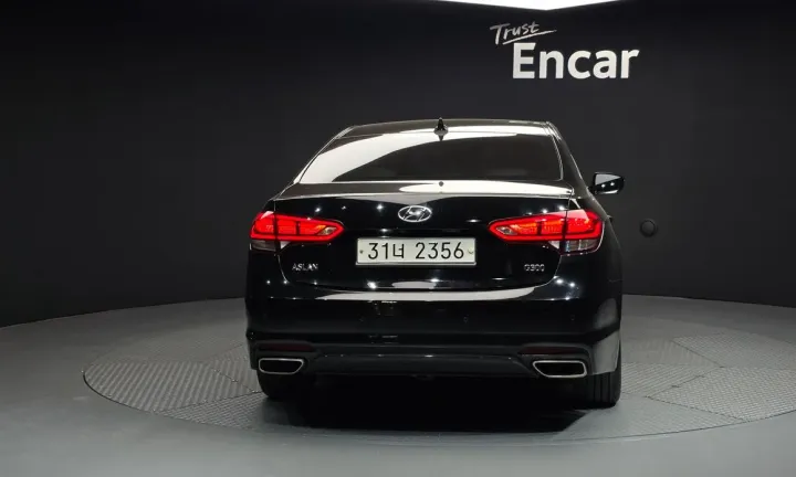 Hyundai Aslan