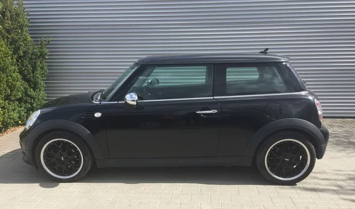 MINI ONE