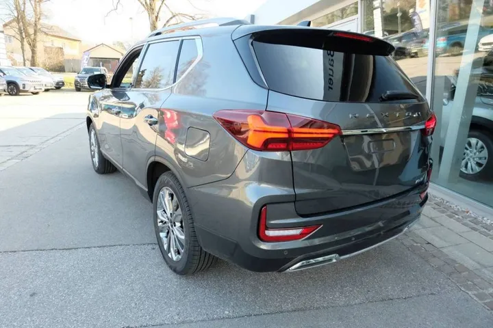 KGM Rexton