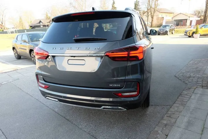 KGM Rexton