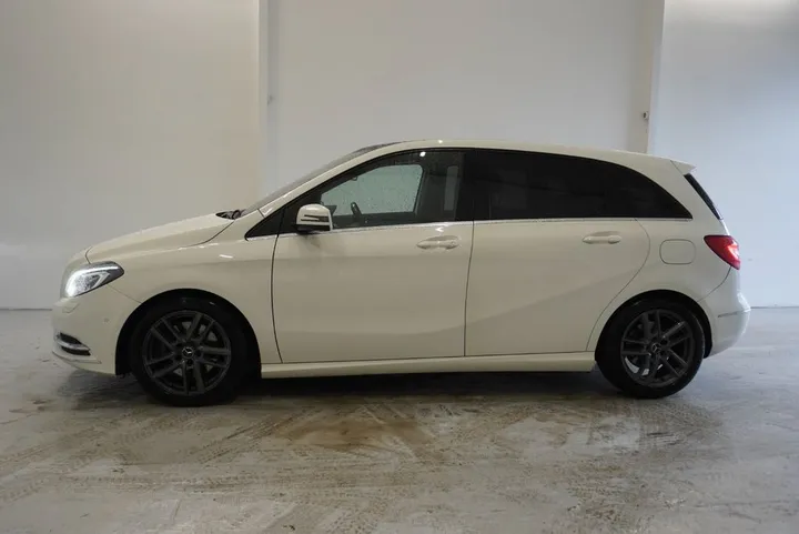Mercedes-Benz B 250
