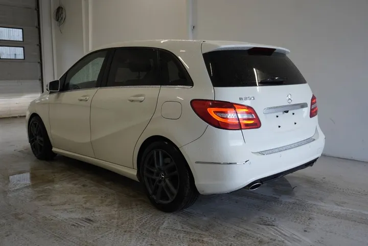 Mercedes-Benz B 250