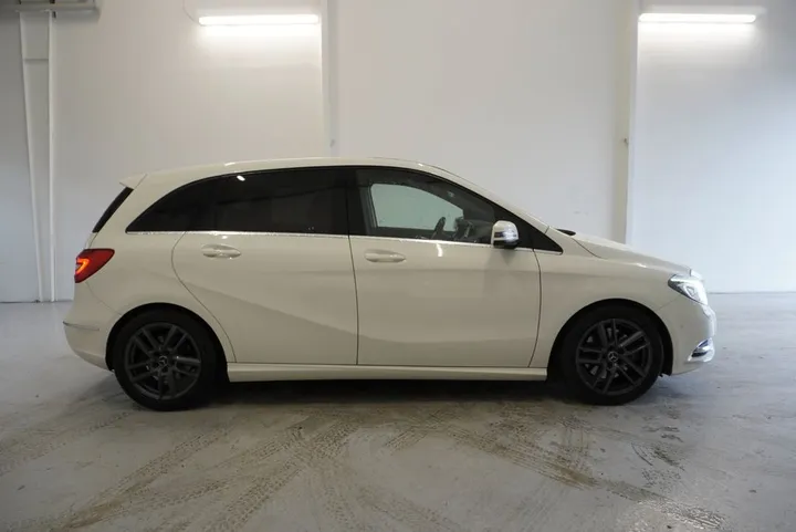 Mercedes-Benz B 250
