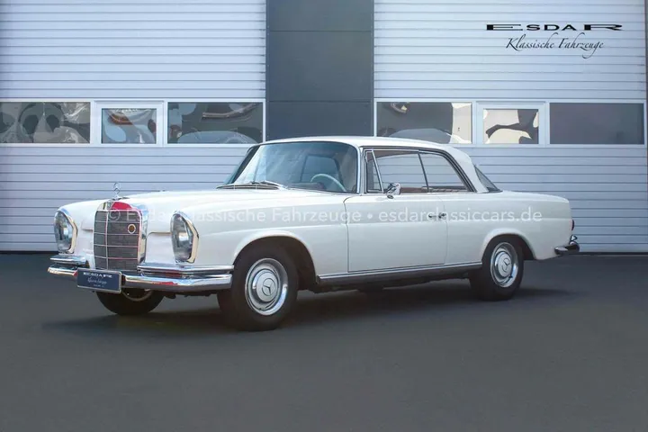 Mercedes-Benz 250