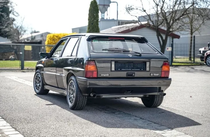 Lancia Delta