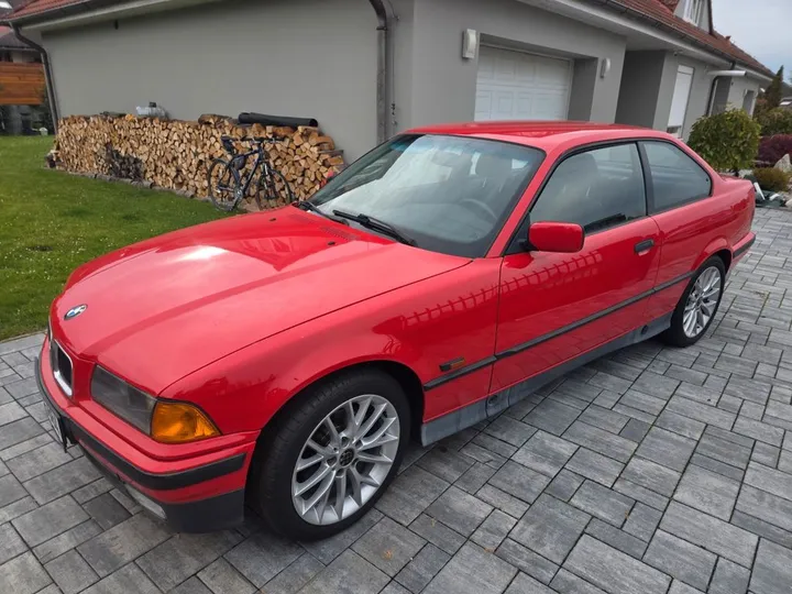 BMW 318