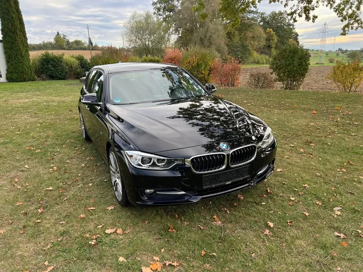 BMW 320