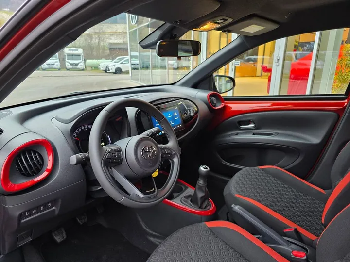Toyota Aygo (X)