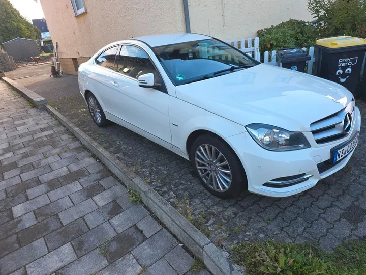 Mercedes-Benz C 180