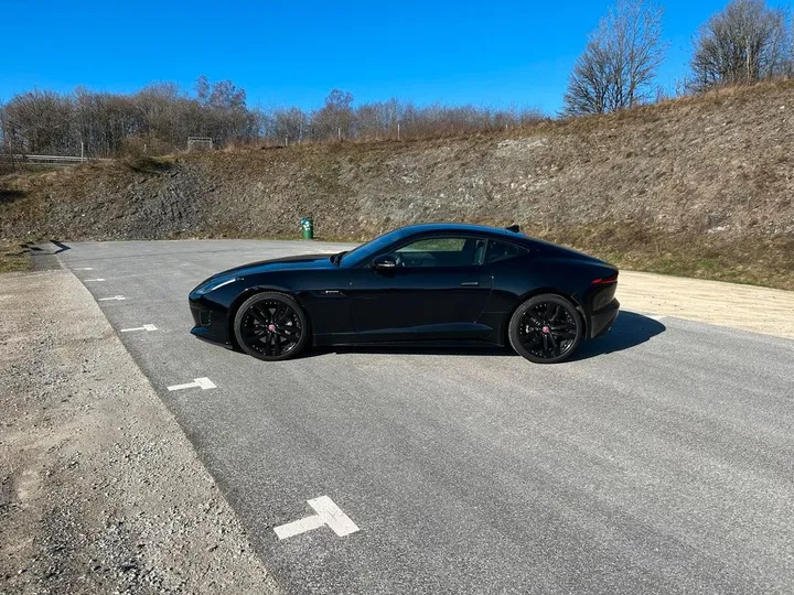 Jaguar F-Type