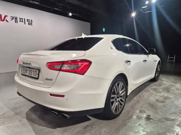 Maserati Ghibli