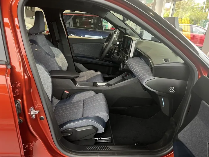 Renault R 4