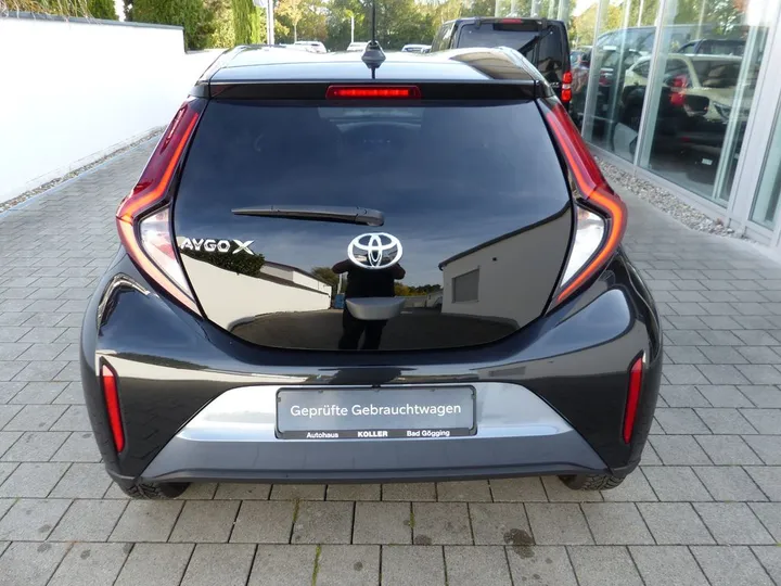 Toyota Aygo (X)