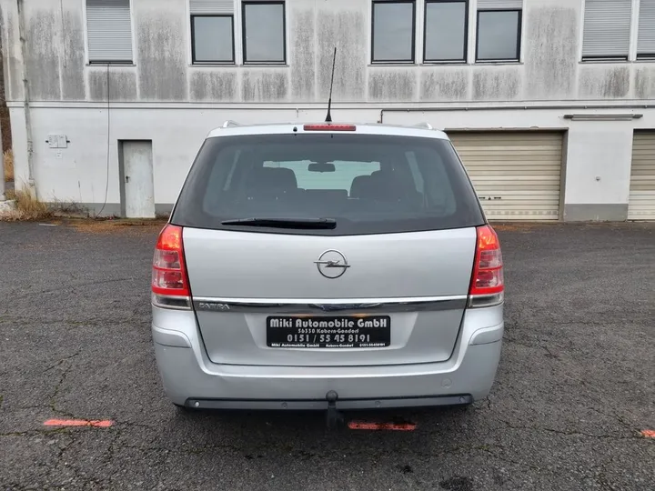 Opel Zafira