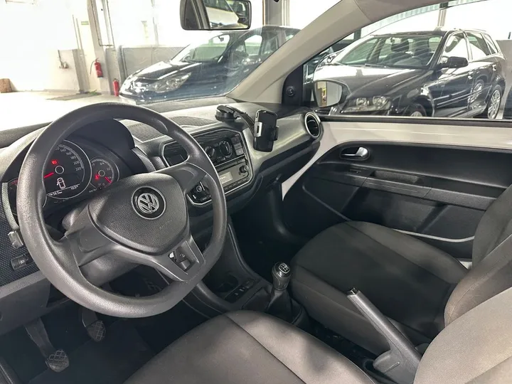Volkswagen up!