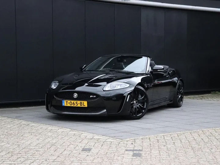 Jaguar XKR
