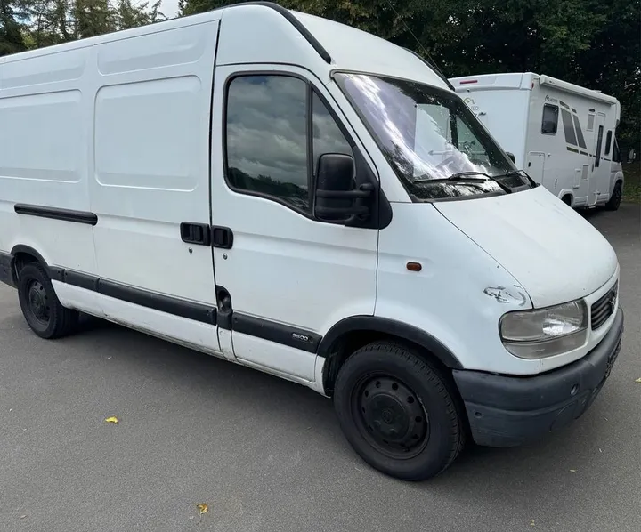 Opel Movano