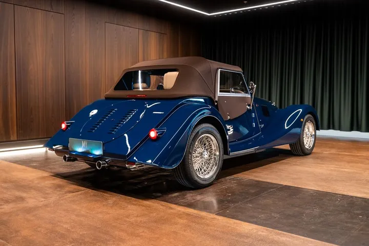 Morgan Plus 4
