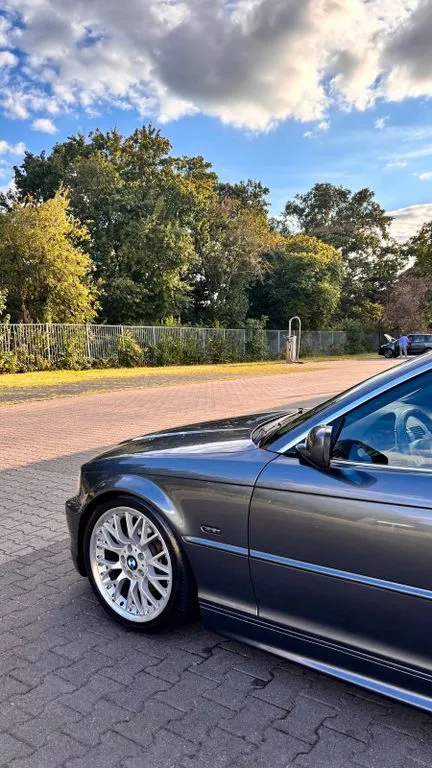 BMW 325