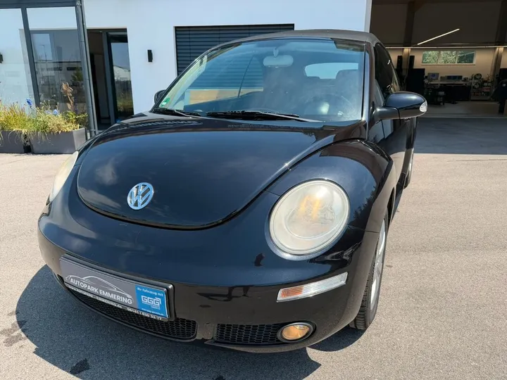 Volkswagen New Beetle