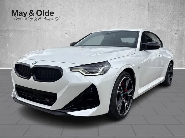 BMW M240i