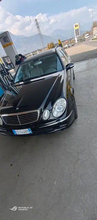 Mercedes-Benz E 280