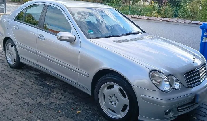 Mercedes-Benz C 180