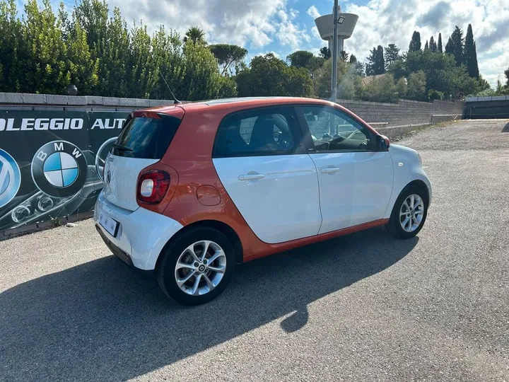 Smart ForFour