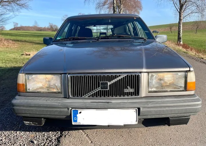 Volvo 740