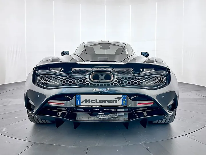 McLaren 750S