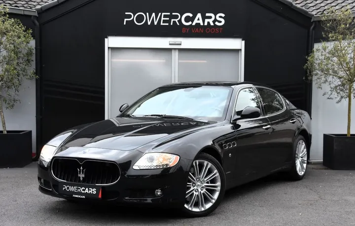 Maserati Quattroporte