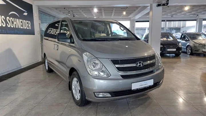 Hyundai H-1