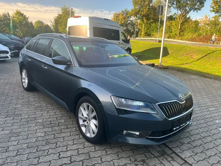 Škoda Superb