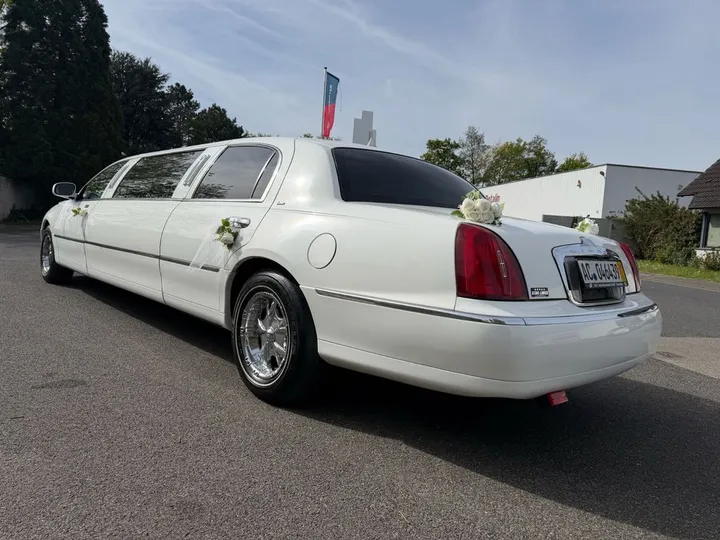 Lincoln Town Car