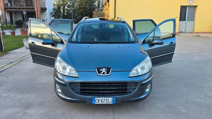 Peugeot 407