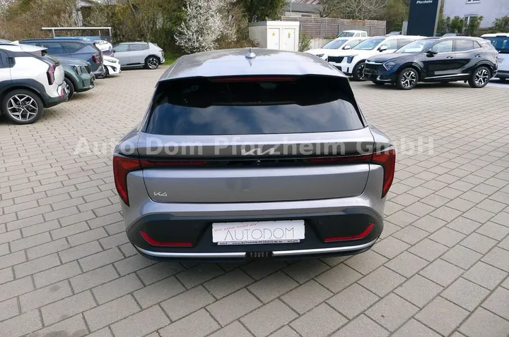 Kia K4