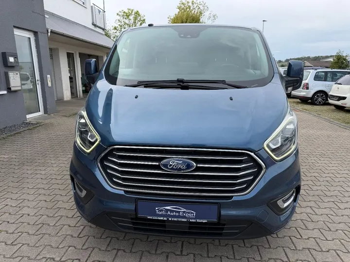 Ford Tourneo Custom