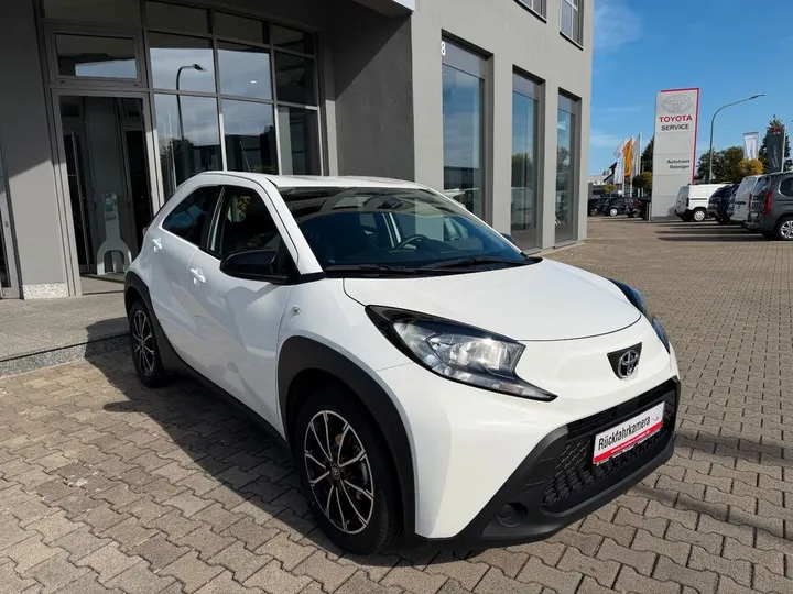 Toyota Aygo (X)