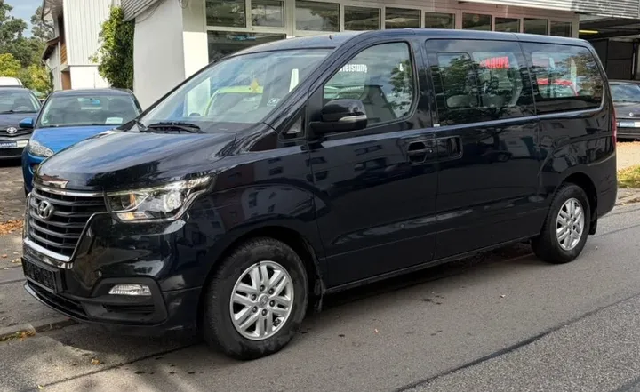 Hyundai H-1