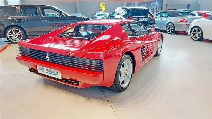 Ferrari 512