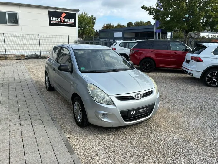Hyundai i20