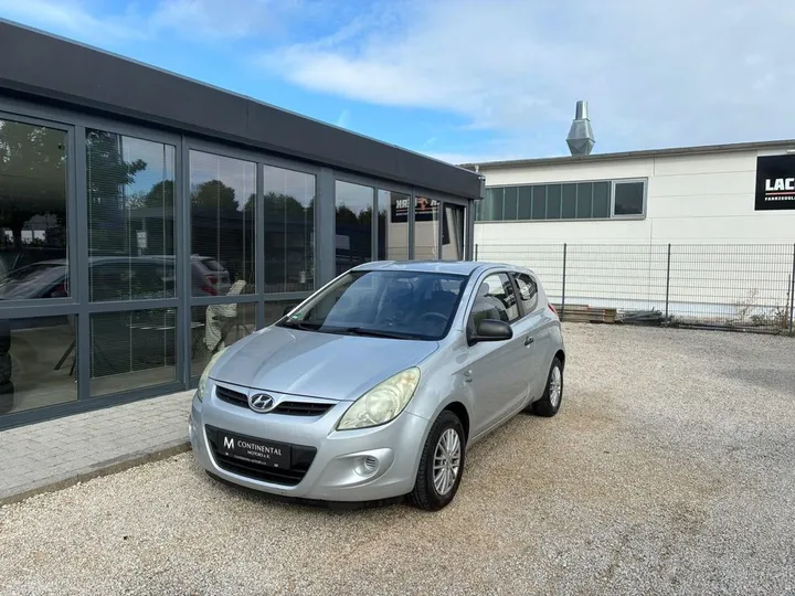 Hyundai i20
