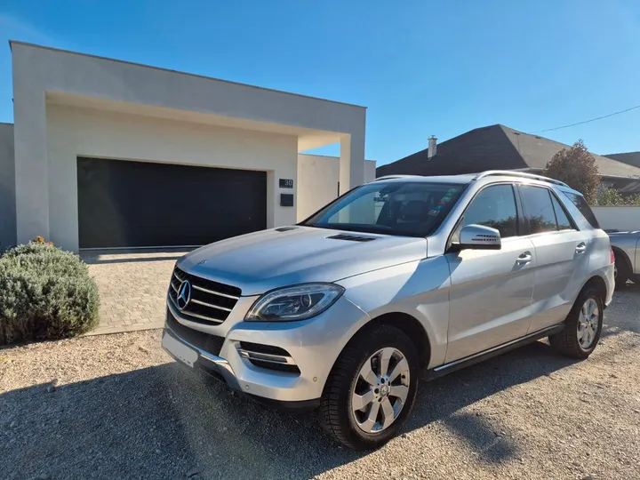 Mercedes-Benz ML 350