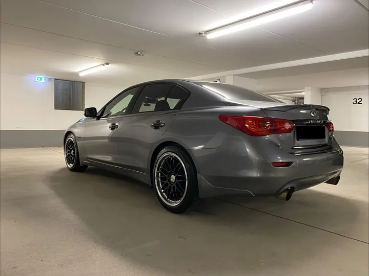 Infiniti Q50