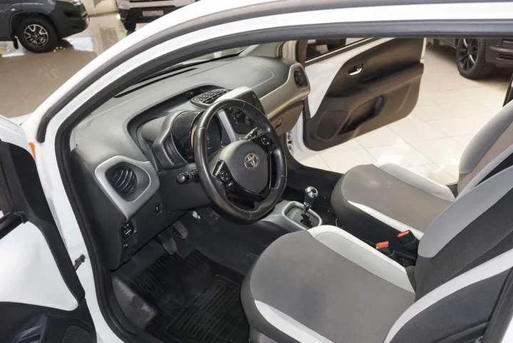 Toyota Aygo (X)
