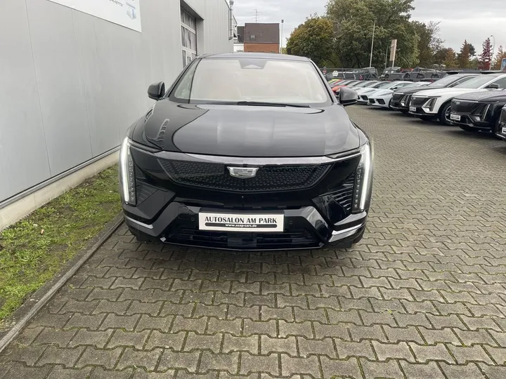 Cadillac OPTIQ