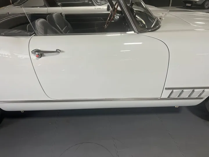Alfa Romeo Spider