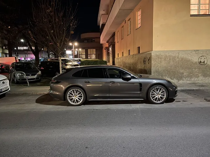 Porsche Panamera